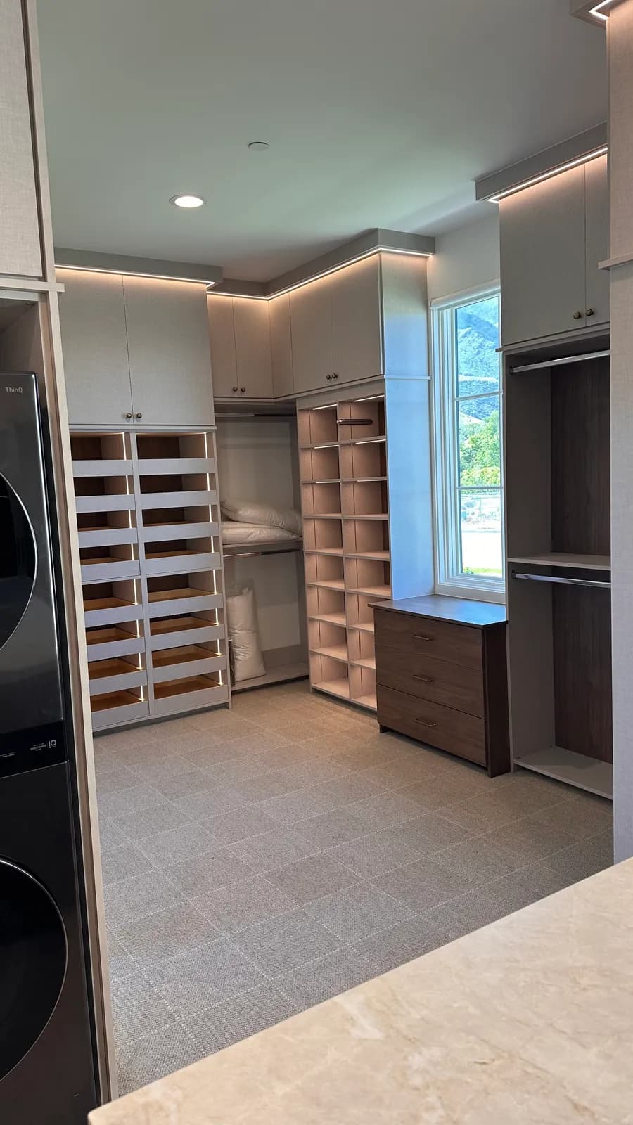 Showroom project